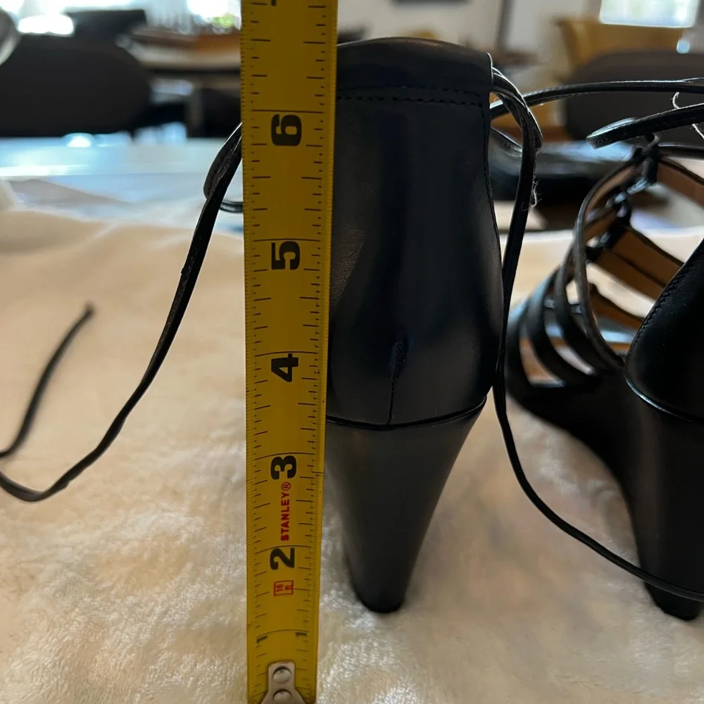 Wedge sandal - Picture 6 of 6